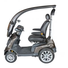 Scooter elettrico per anziani e disabili coperto con tettuccio Royale